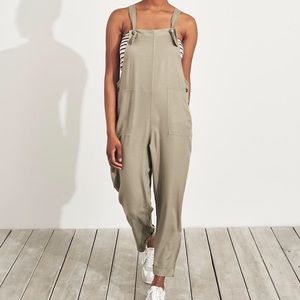 Hollister Rayon Overalls size XS